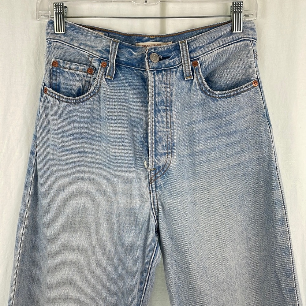 LEVI’S Ribcage Straight Jeans